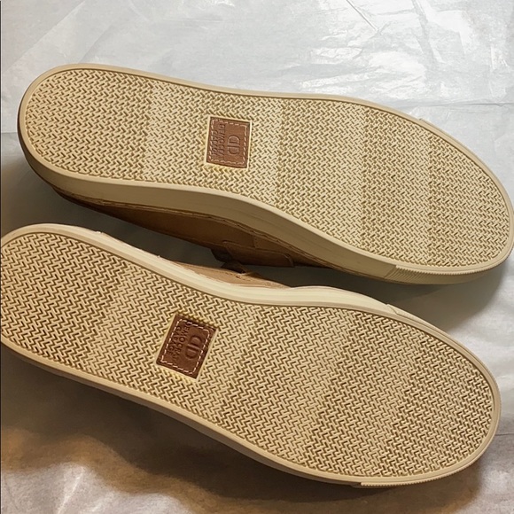 Democrats Blend Sand Slip-ons - Picture 2 of 5